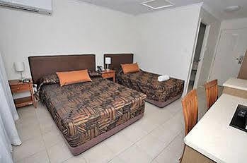 Swag Motel Middlemount Exteriör bild